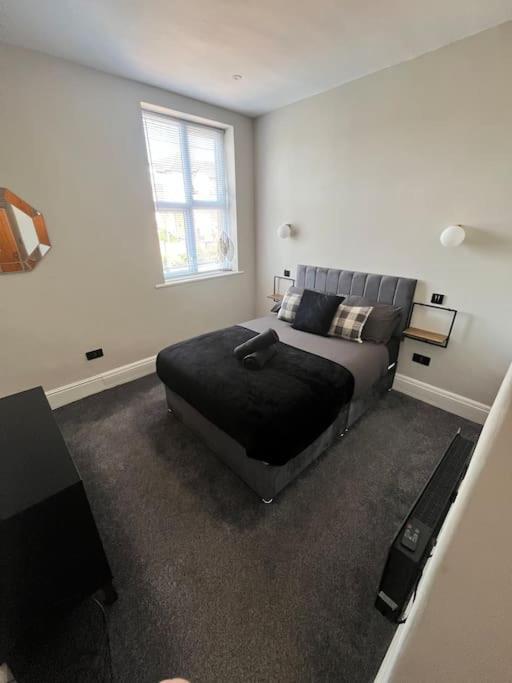 Stunning 2 Bedroom Ground Floor Sea View Apartment Rhôs-on-Sea Exterior foto